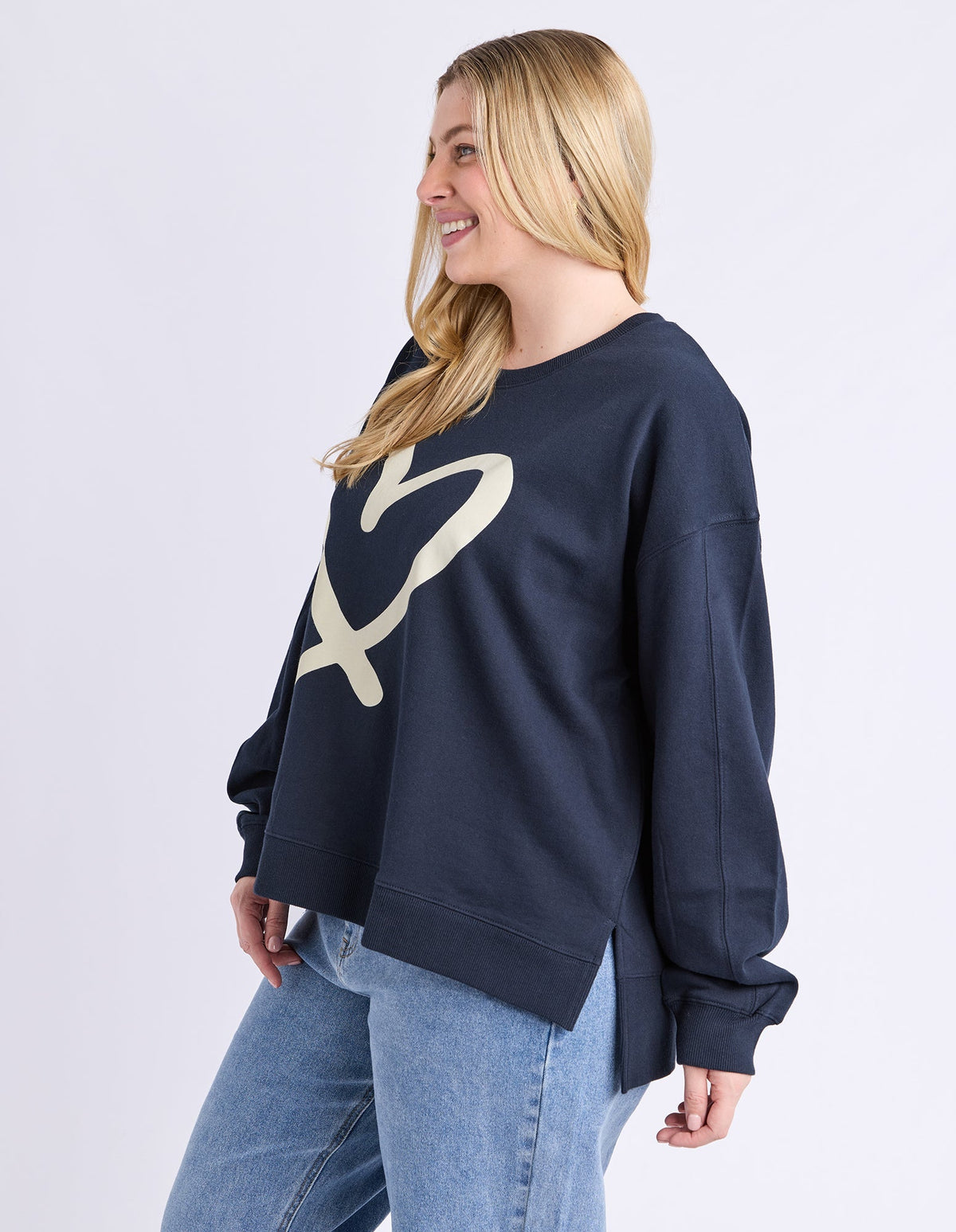 ELIN CREW NAVY_by_ELM_women's_in_New Zealand_ SIDE _