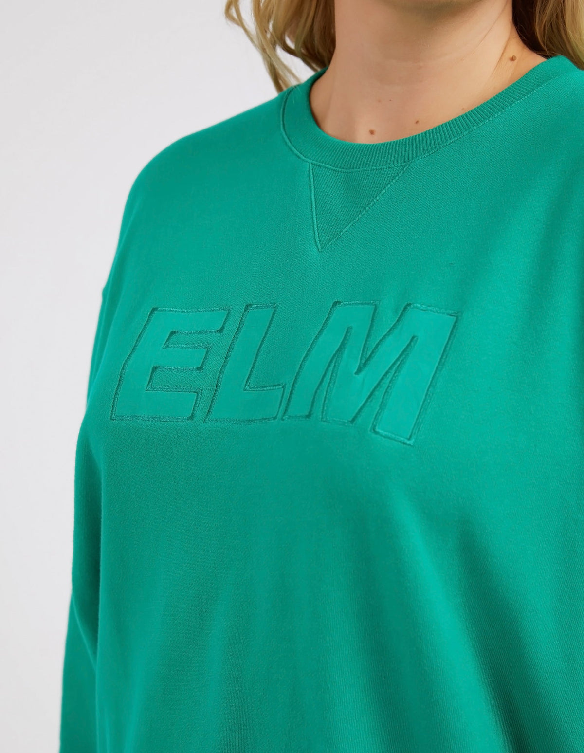 ELM_ELM APPLIQUE SWEAT _ ELM APPLIQUE SWEAT _ Ebony Boutique NZ