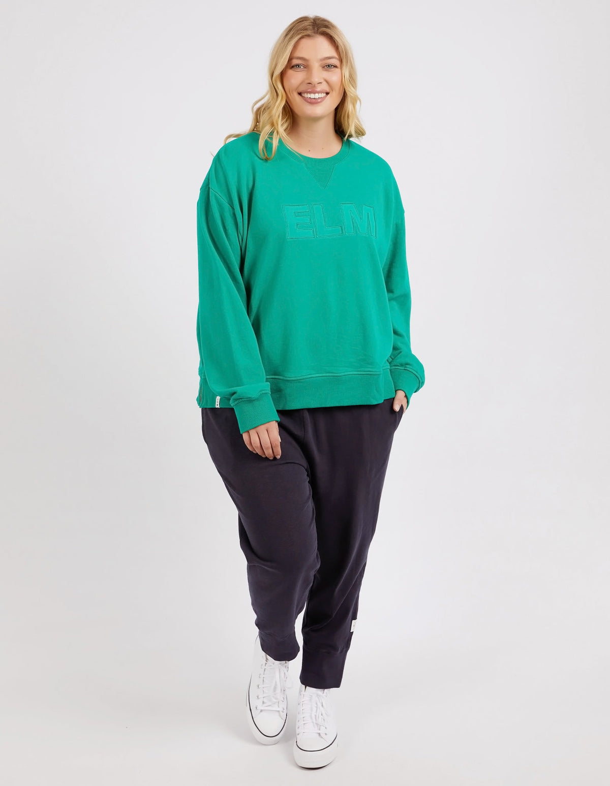 ELM_ELM APPLIQUE SWEAT _ ELM APPLIQUE SWEAT _ Ebony Boutique NZ