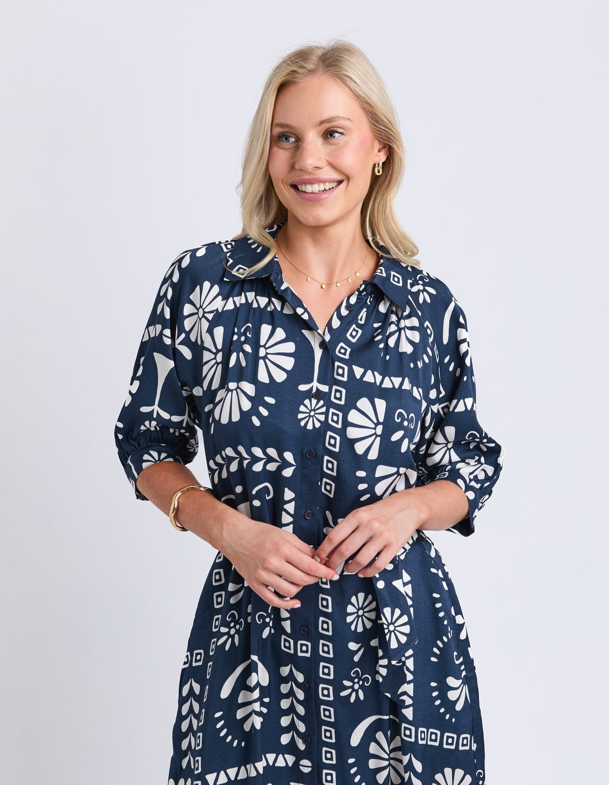 JENNY DRESS NAVY PRINT_by_ELM_women's_in_New Zealand_ MODEL _