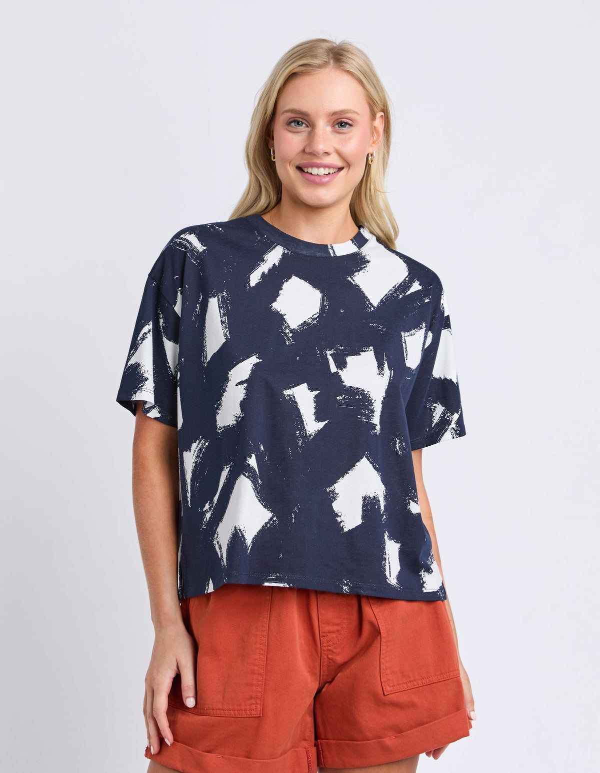 KLEE TEE ALL OVER PRINT MULTI_by_ELM_women's_in_New Zealand_ MODEL _