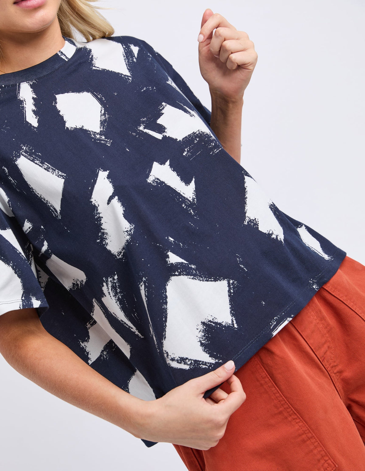 KLEE TEE ALL OVER PRINT MULTI_by_ELM_women's_in_New Zealand_ DETAIL _