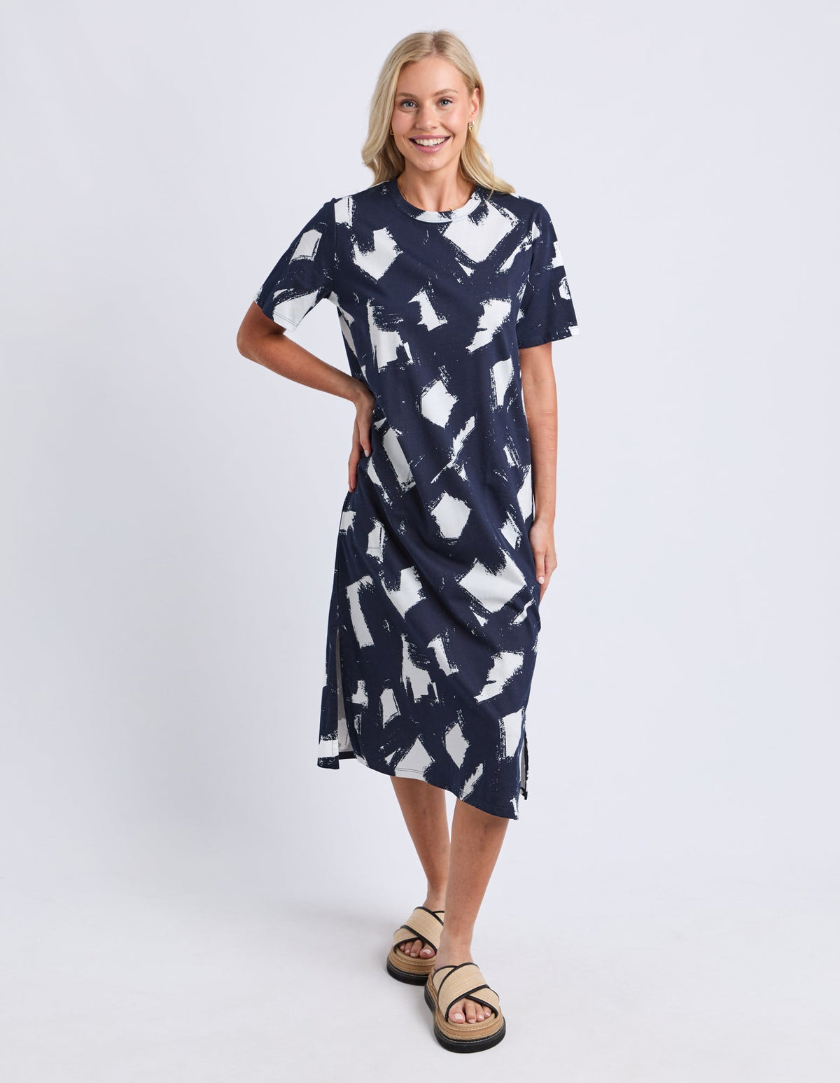 KLEE TEE DRESS ALL OVER PRINT MULTI_by_ELM_women's_in_New Zealand_ MODEL _