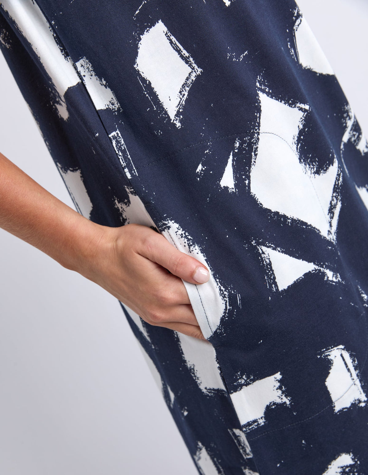 KLEE TEE DRESS ALL OVER PRINT MULTI_by_ELM_women's_in_New Zealand_ DETAIL _