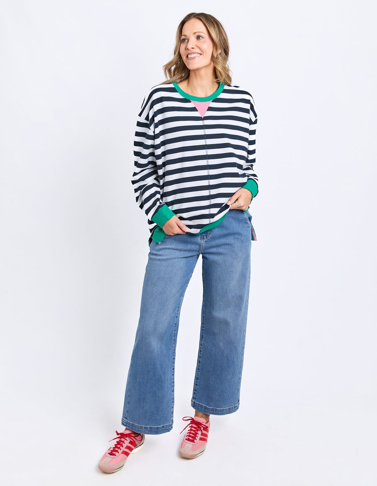 ELM_MAPS CREW.NAVY _ MAPS CREW.NAVY _ Ebony Boutique NZ