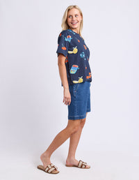 MARKET TEE NAVY_by_ELM_women's_in_New Zealand_ SIDE _