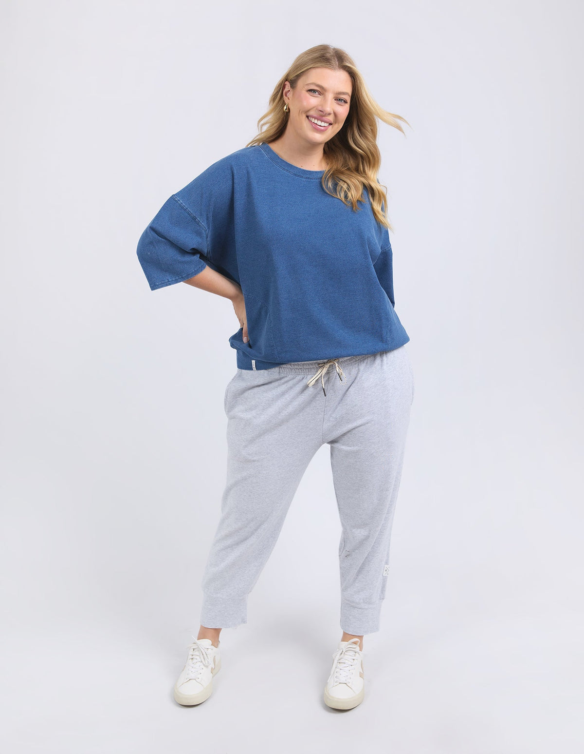 MAZIE SWEAT DENIM LOOK WASHED BLUE_by_ELM_women's_in_New Zealand_ MODEL _