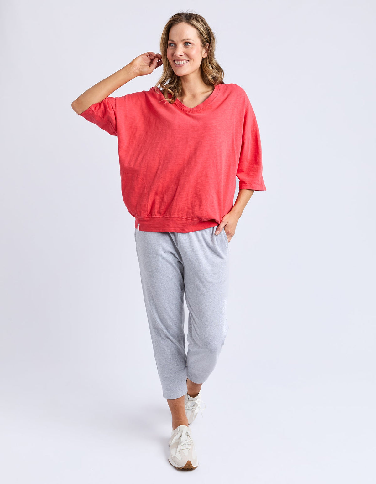 ELM_MAZIE VEE NECK CAYENNE _ MAZIE VEE NECK CAYENNE _ Ebony Boutique NZ