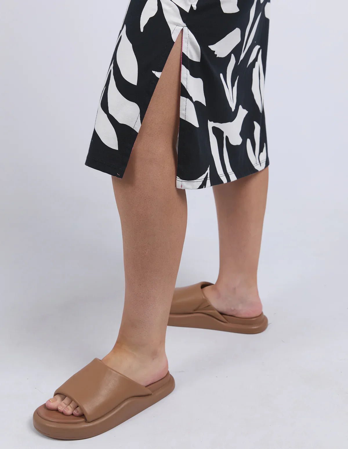 ELM_MIMOSA TEE DRESS BLACK _ MIMOSA TEE DRESS BLACK _ Ebony Boutique NZ