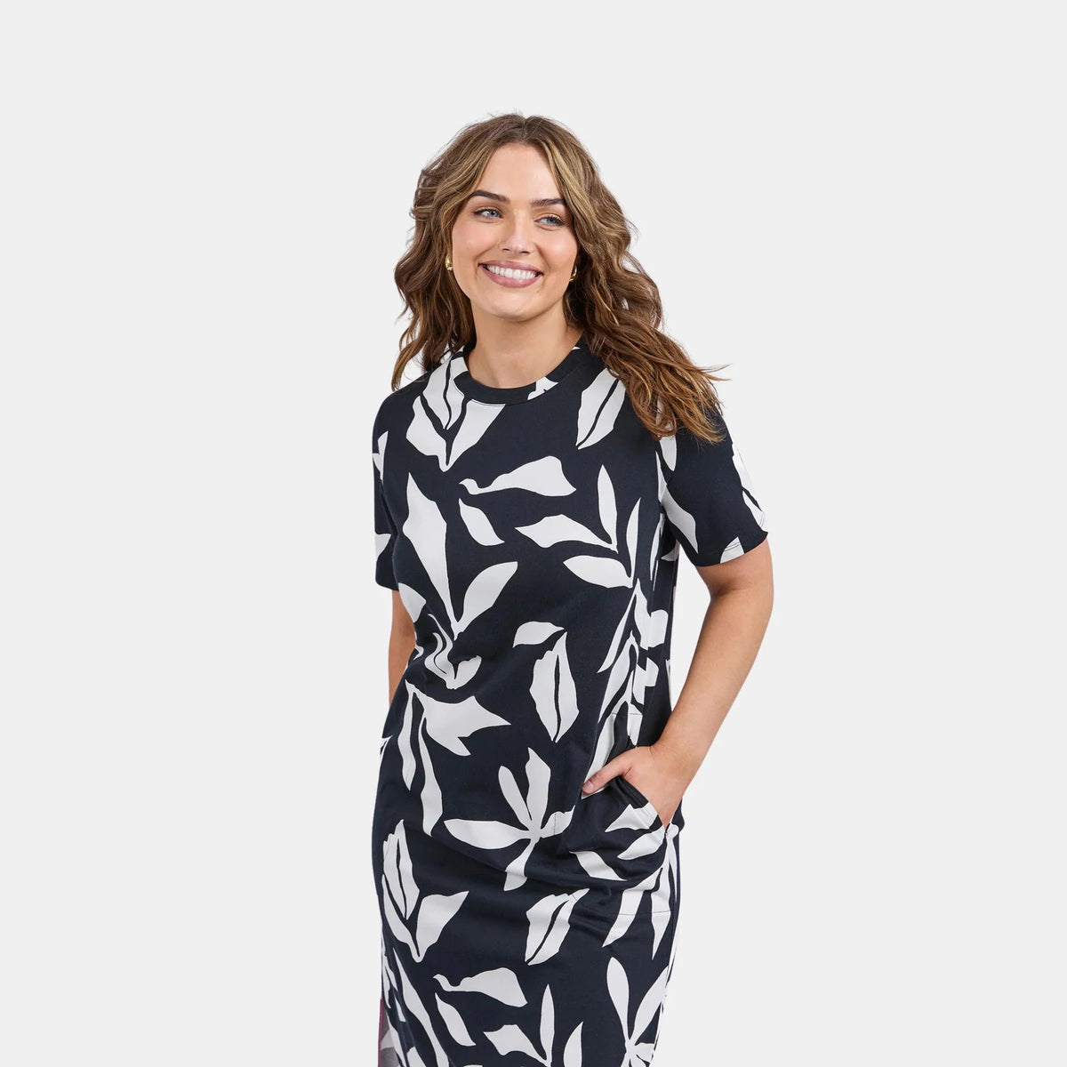 ELM_MIMOSA TEE DRESS BLACK _ MIMOSA TEE DRESS BLACK _ Ebony Boutique NZ