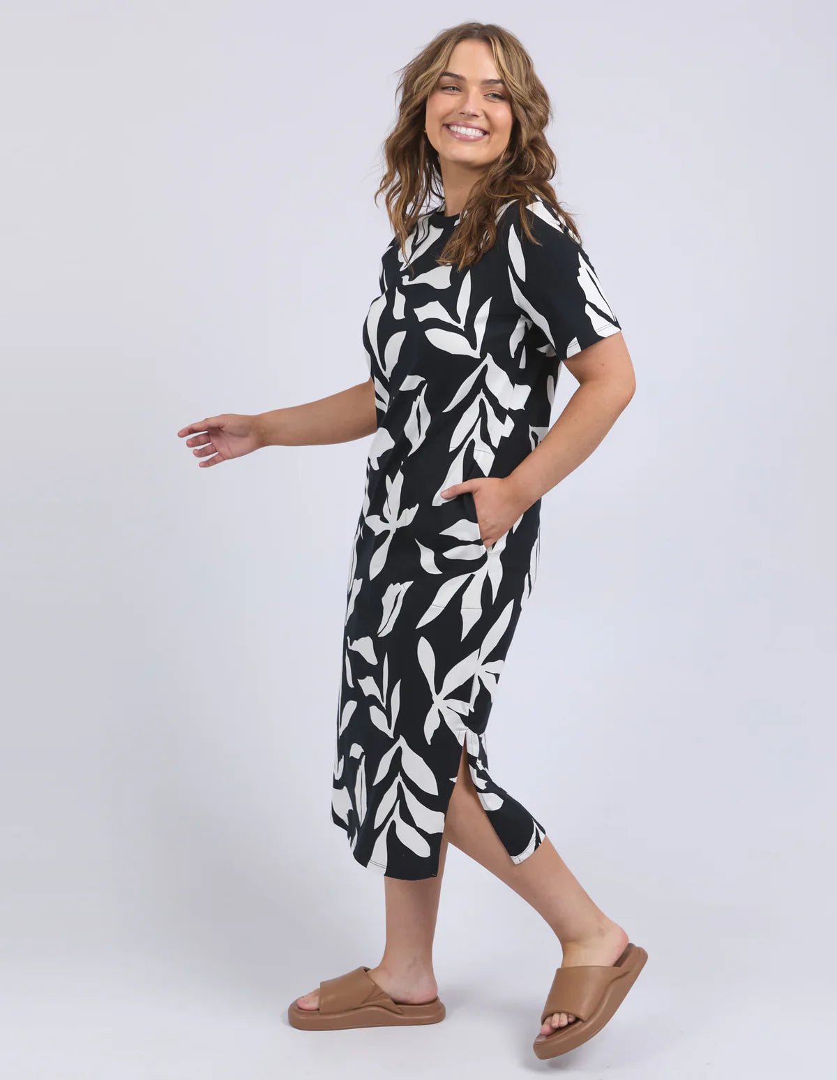 ELM_MIMOSA TEE DRESS BLACK _ MIMOSA TEE DRESS BLACK _ Ebony Boutique NZ