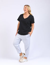 ELM_PIMA VEE TEE BLACK _ PIMA VEE TEE BLACK _ Ebony Boutique NZ