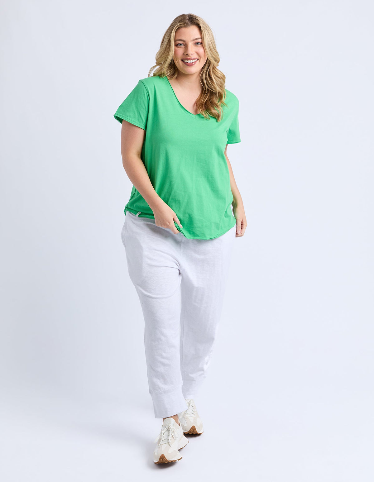 ELM_PIMA VEE TEE SPRING GREEN _ PIMA VEE TEE SPRING GREEN _ Ebony Boutique NZ