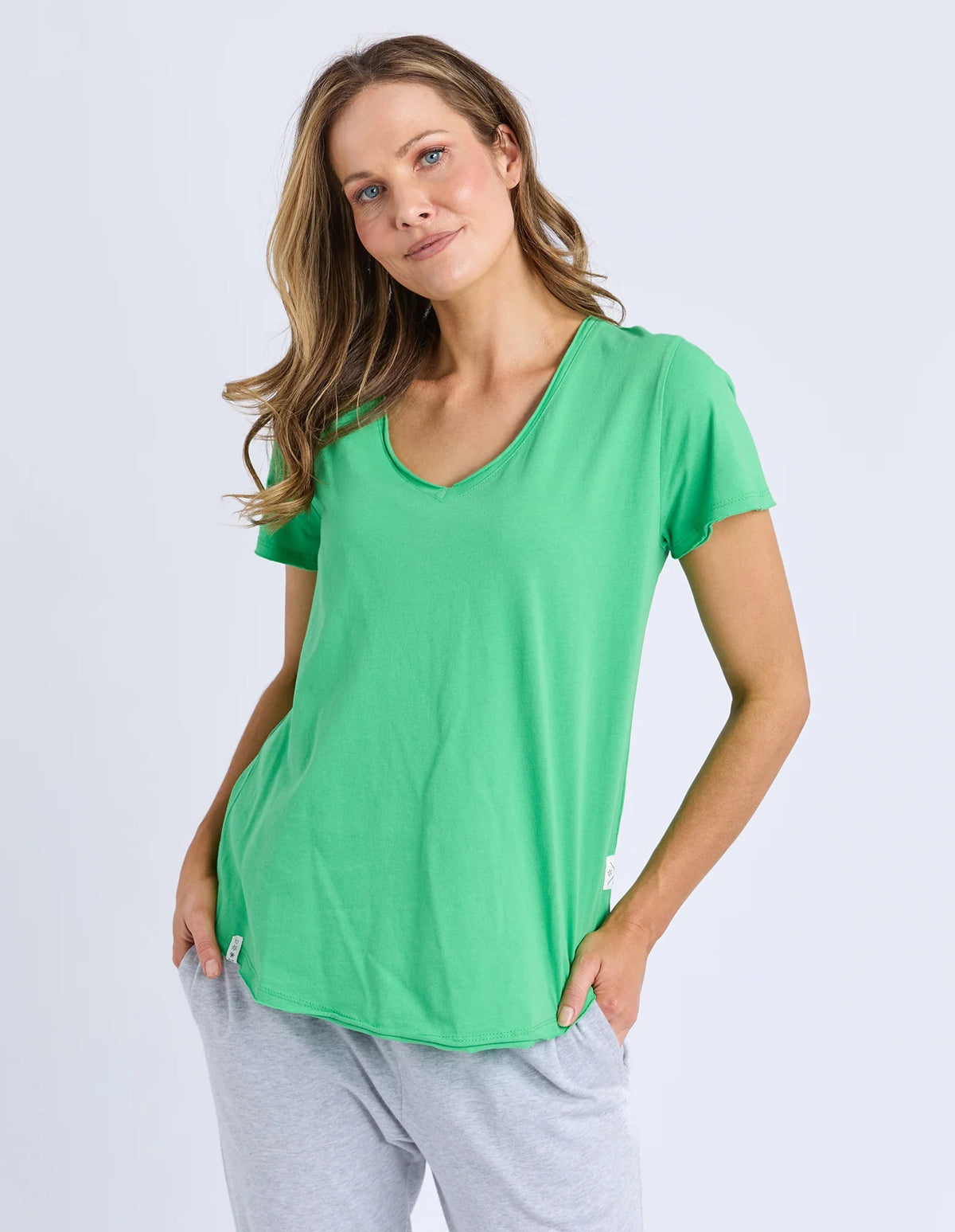 ELM_PIMA VEE TEE SPRING GREEN _ PIMA VEE TEE SPRING GREEN _ Ebony Boutique NZ