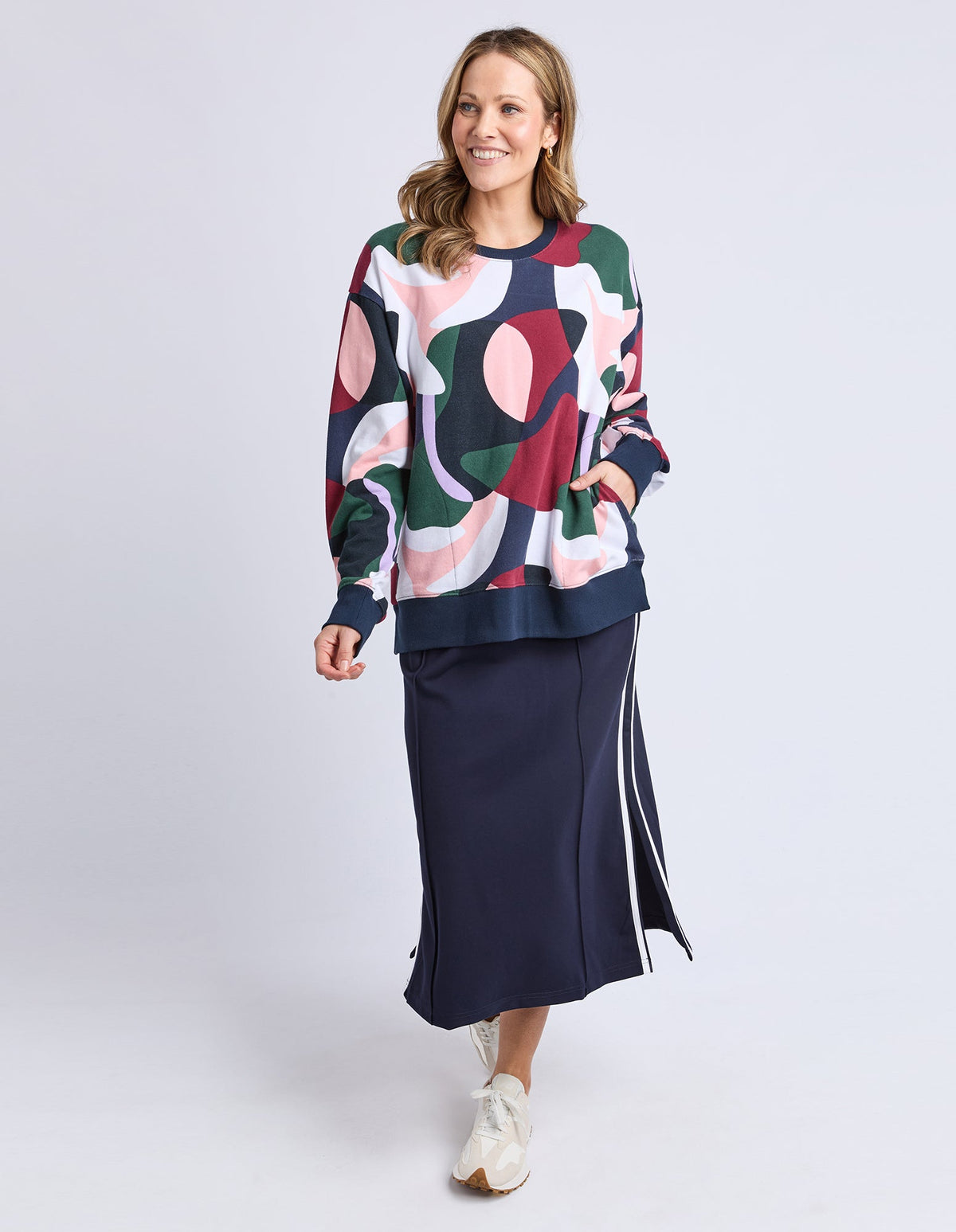 RONJA CREW_by_ELM_women's_in_New Zealand_ RONJA CREW _