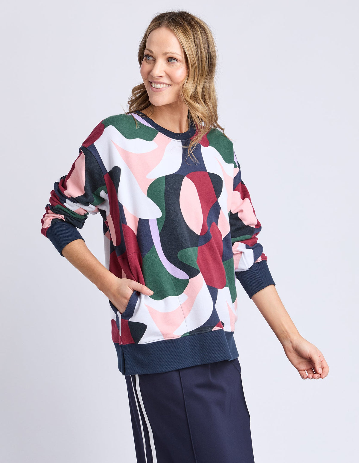 RONJA CREW_by_ELM_women's_in_New Zealand_ RONJA CREW _