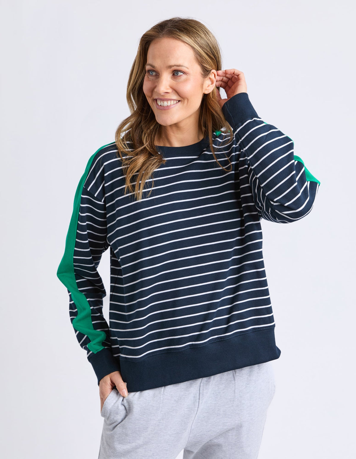 ELM_SLOANE CREW - STRIPE.NAVY _ SLOANE CREW - STRIPE.NAVY _ Ebony Boutique NZ