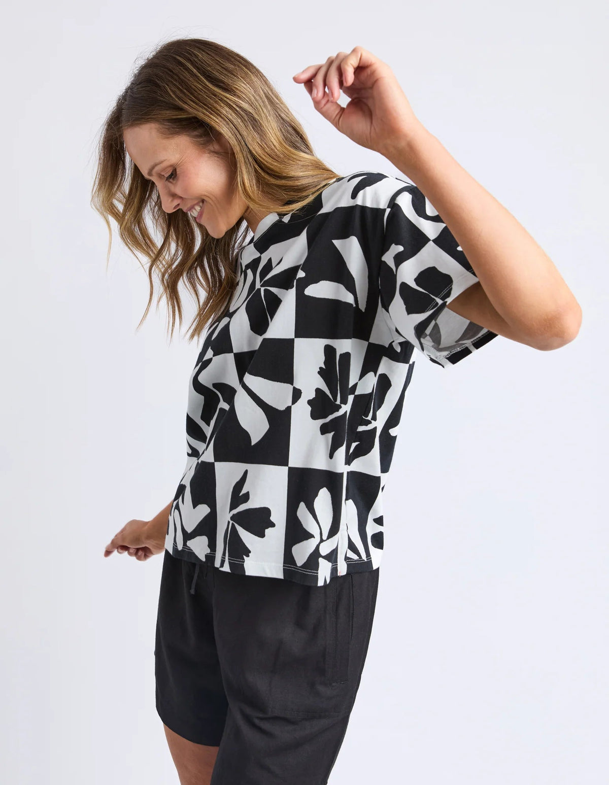 ELM_SPLICE TEE _ SPLICE TEE _ Ebony Boutique NZ