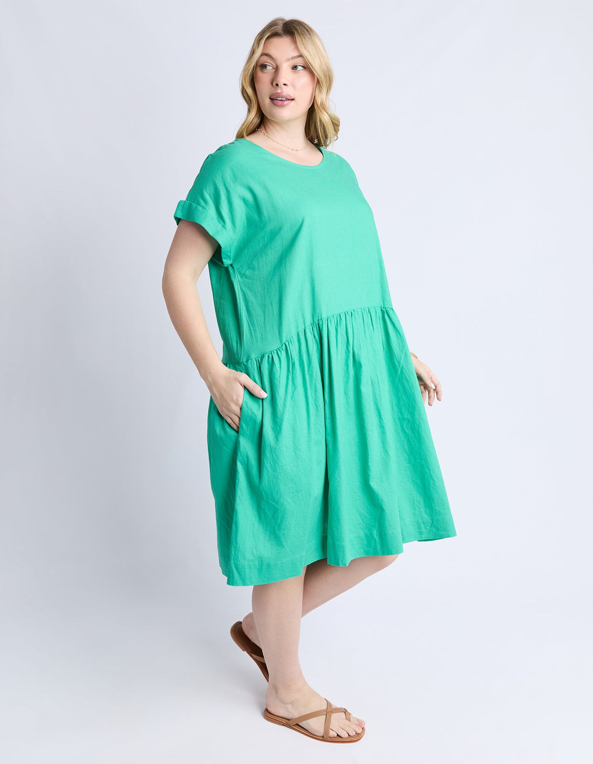ELM_SUNSET HOUR DRESS GOODNESS GREEN _ SUNSET HOUR DRESS GOODNESS GREEN _ Ebony Boutique NZ