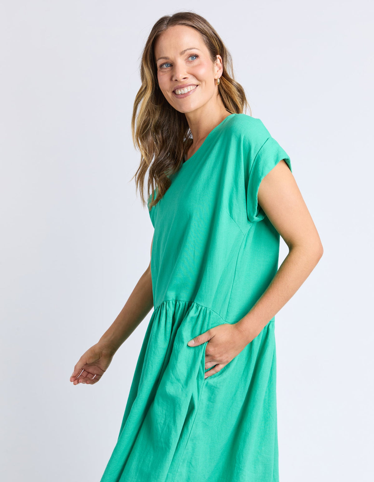 ELM_SUNSET HOUR DRESS GOODNESS GREEN _ SUNSET HOUR DRESS GOODNESS GREEN _ Ebony Boutique NZ