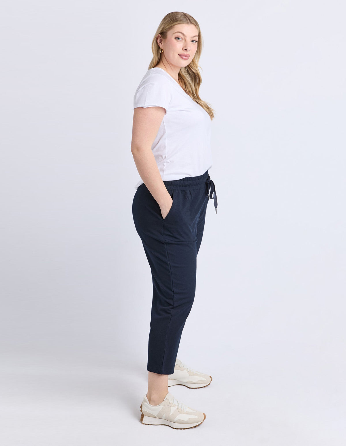 SUTTON TRACKPANT NAVY_by_ELM_women's_in_New Zealand_ SUTTON TRACKPANT NAVY _