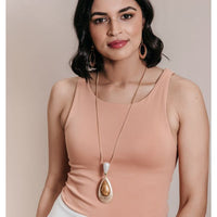 ENHANCE_EVA NECKLACE GOLD _ EVA NECKLACE GOLD _ Ebony Boutique NZ