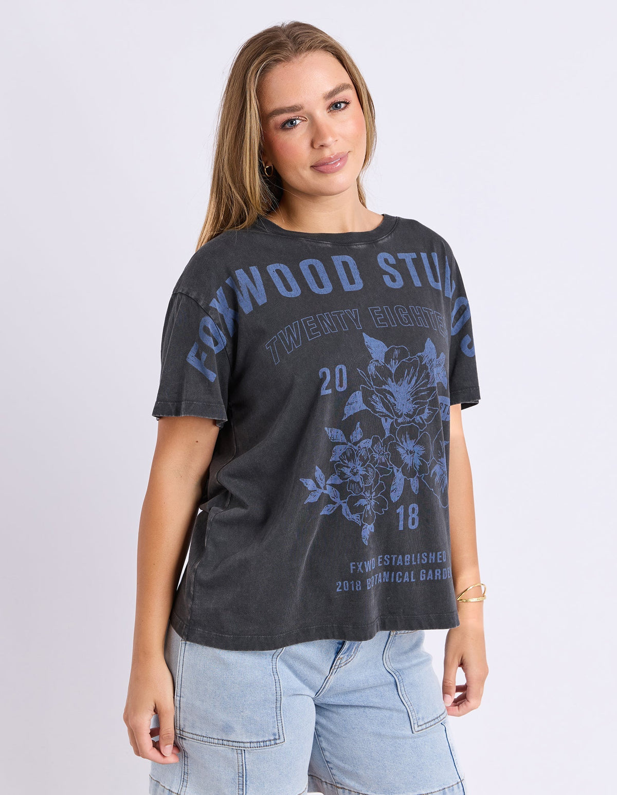 BOTANICAL GARDEN TEE WASHED WASHED WASHED WASHED WASHED WASHED BLACK_by_FOXWOOD_women's_in_New Zealand_ ANGLE _