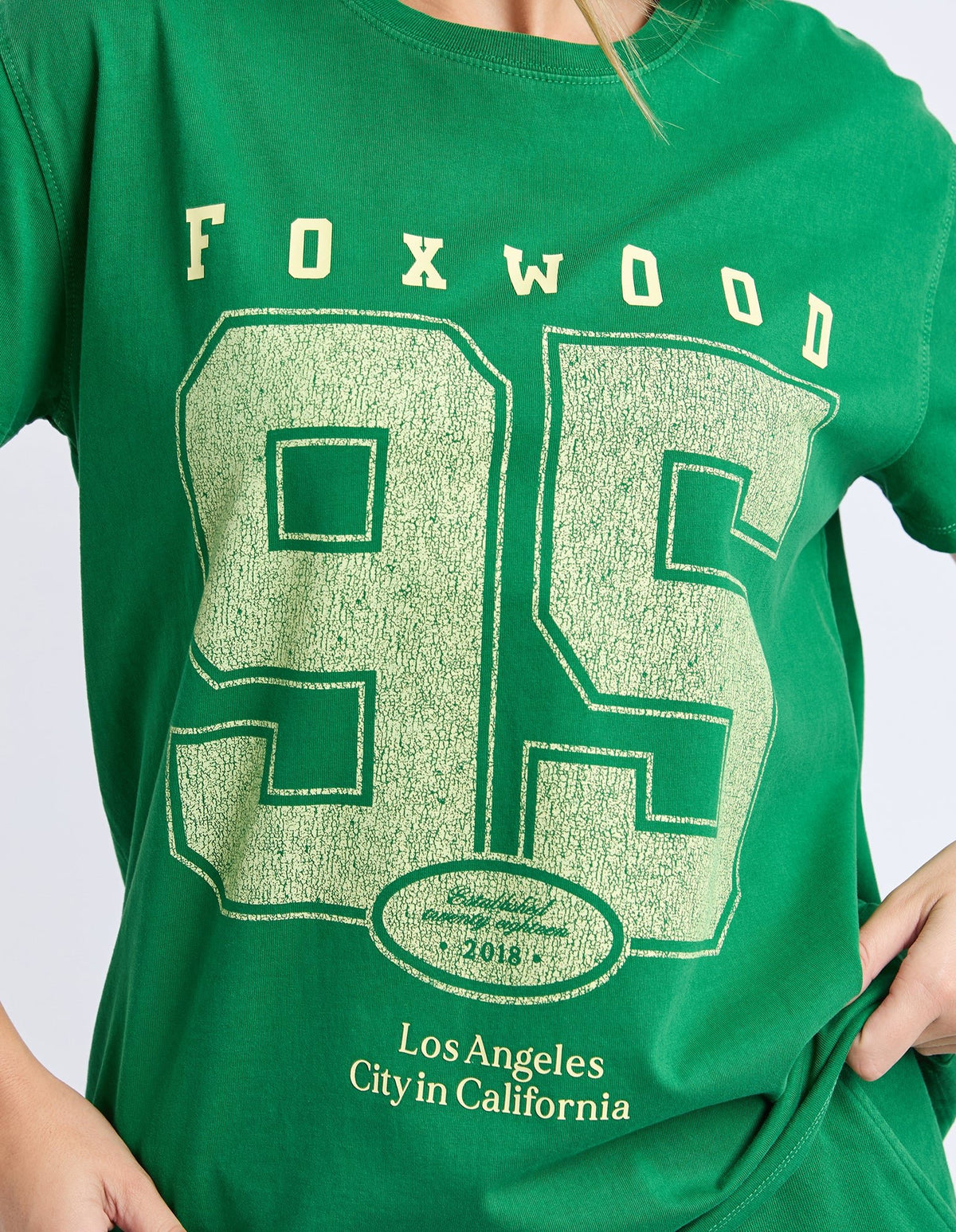 FOXWOOD_CITY LIFE TEE GREEN _ CITY LIFE TEE GREEN _ Ebony Boutique NZ