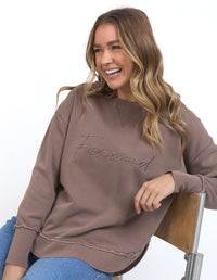 FOXWOOD_FOXWOOD SIGNATURE CREW CHOCOLATE _ FOXWOOD SIGNATURE CREW CHOCOLATE _ Ebony Boutique NZ