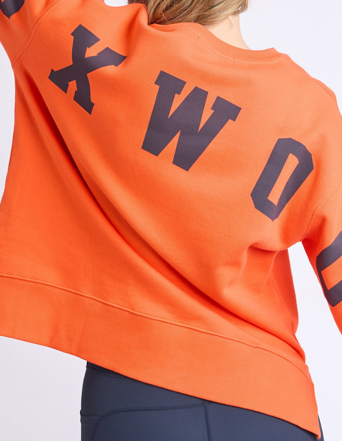 INTERVAL CREW ORANGE/NAVY_by_FOXWOOD_women's_in_New Zealand_ BACK _