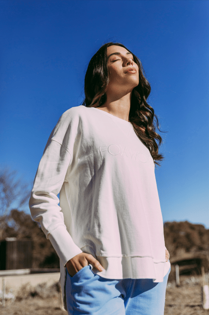 FOXWOOD_SIMPLIFIED CREW ECRU _ SIMPLIFIED CREW ECRU _ Ebony Boutique NZ