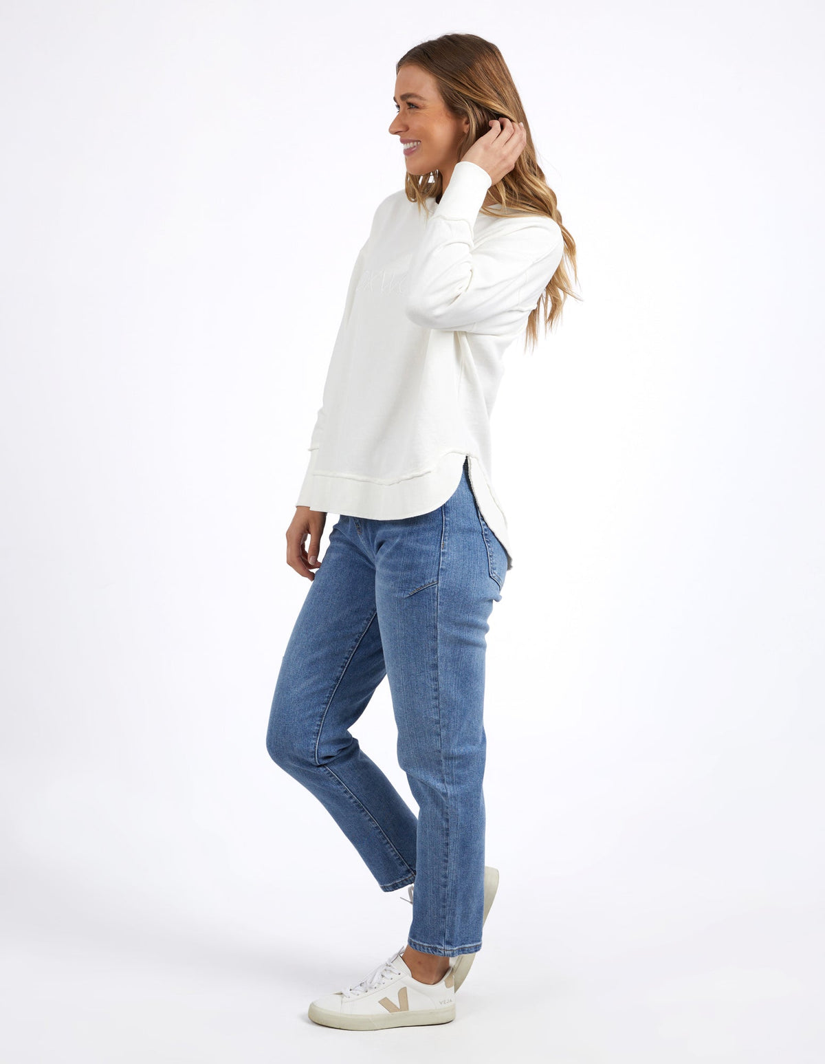 FOXWOOD_SIMPLIFIED CREW ECRU _ SIMPLIFIED CREW ECRU _ Ebony Boutique NZ