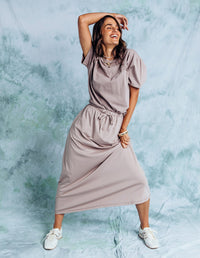 FOXWOOD_SIMPLIFIED TEE MOCHA _ SIMPLIFIED TEE MOCHA _ Ebony Boutique NZ