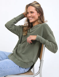 FOXWOOD_WASHED SIMPLIFIED CREW KHAKI _ WASHED SIMPLIFIED CREW KHAKI _ Ebony Boutique NZ