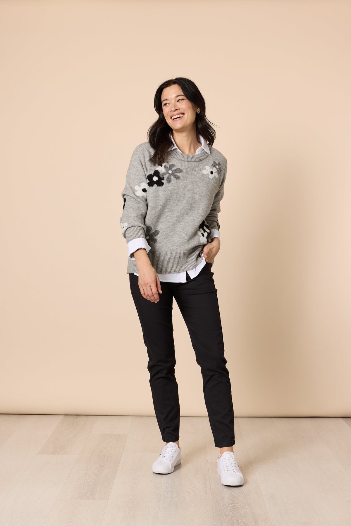 CHELSEA FLOWER KNIT_by_GORDON SMITH_women's_in_New Zealand_ CHELSEA FLOWER KNIT _