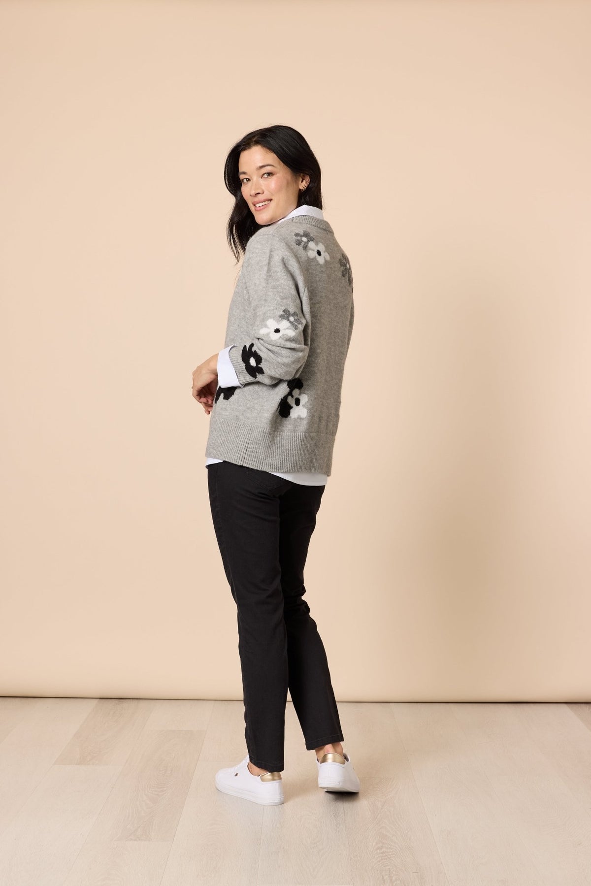 CHELSEA FLOWER KNIT_by_GORDON SMITH_women's_in_New Zealand_ CHELSEA FLOWER KNIT _
