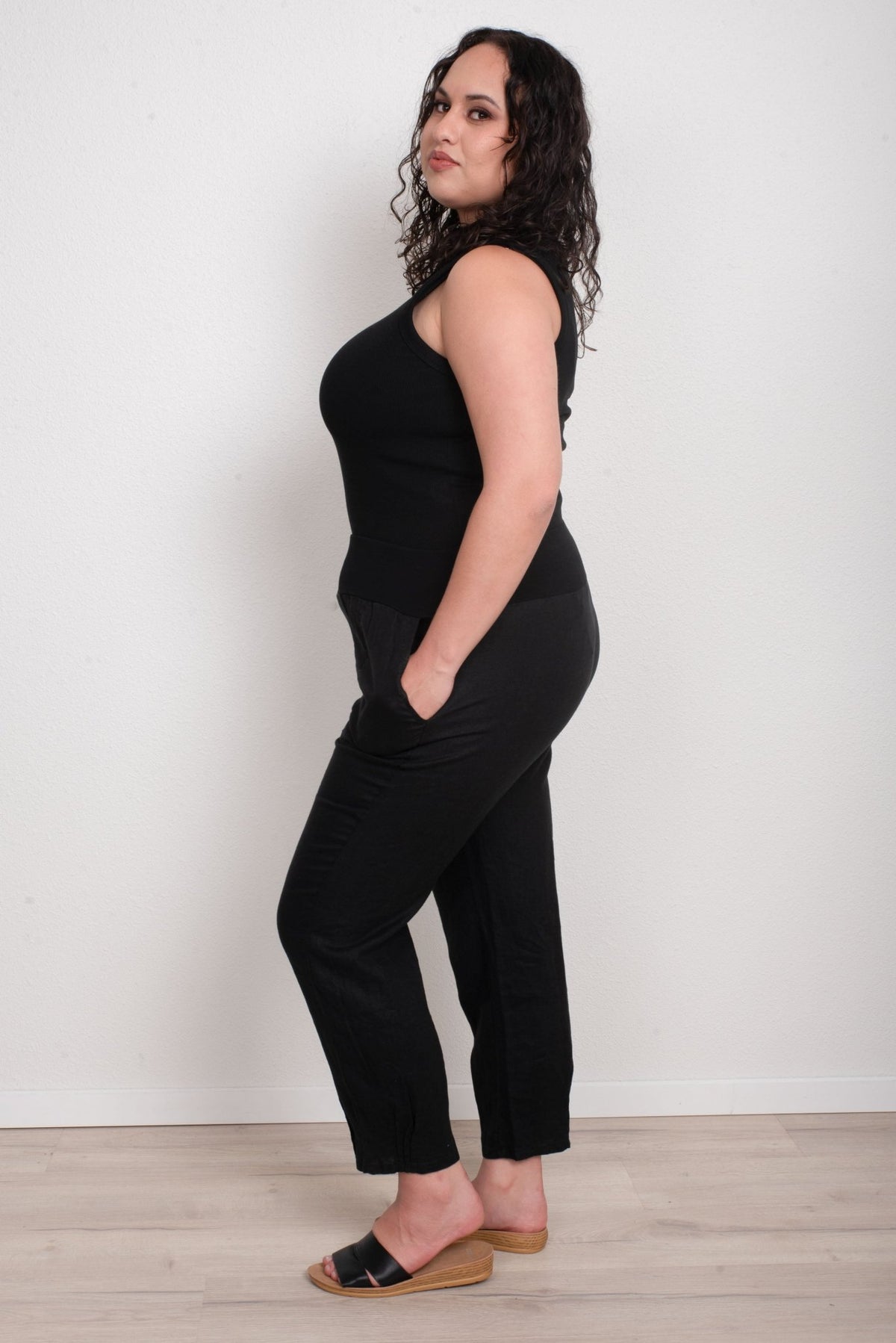 GORDON SMITH_SARAH LINEN PANT JERSEY WAIST BLACK _ SARAH LINEN PANT JERSEY WAIST BLACK _ Ebony Boutique NZ