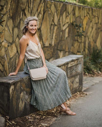 HAMPTON CROSSBODY BAG PUTTY