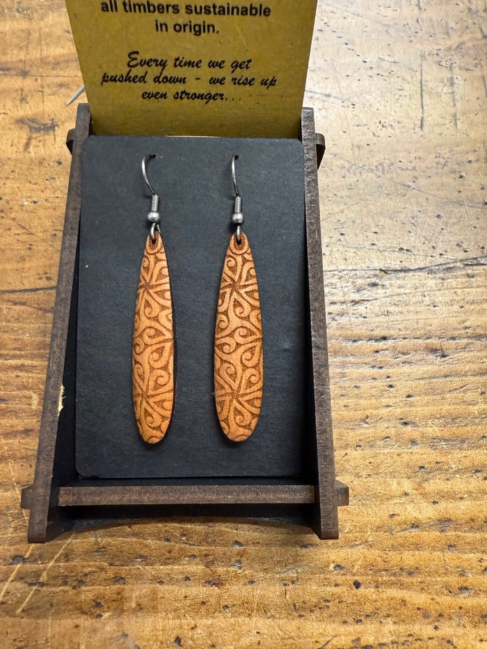 HEARTWOOD_ROIMATA TEARDROP EARRINGS WOOD _ ROIMATA TEARDROP EARRINGS WOOD _ Ebony Boutique NZ