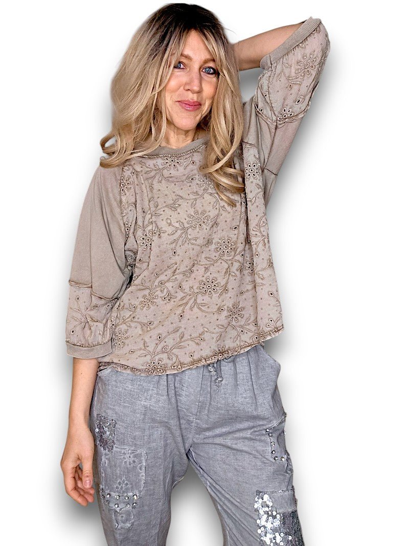 HELGA MAY_COTTON POET TOP MOCHA _ COTTON POET TOP MOCHA _ Ebony Boutique NZ