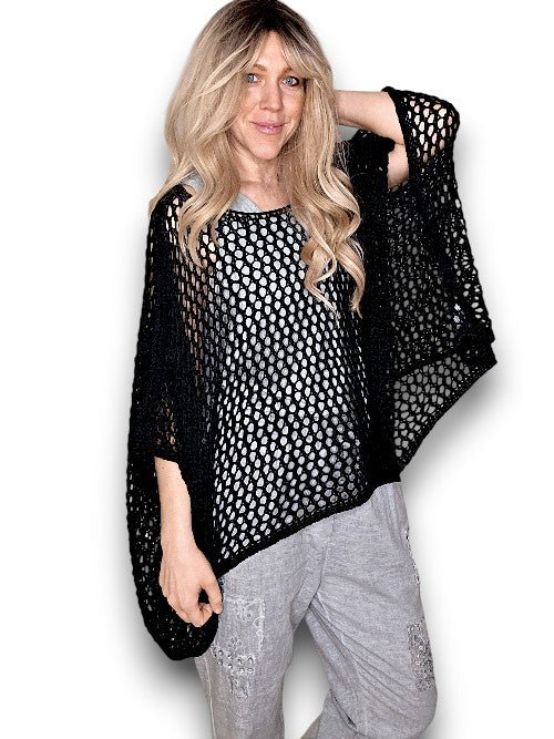 HELGA MAY_KNIT PONCHO HOLLOW BLACK _ KNIT PONCHO HOLLOW BLACK _ Ebony Boutique NZ