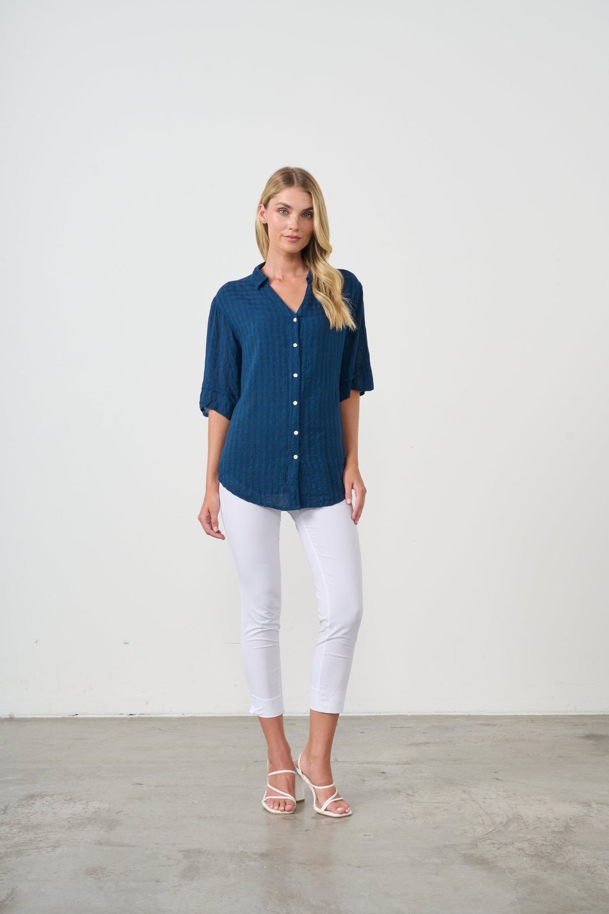 HOLMES AND FALLON_SEERSUCKER SHIRT SIDE POCKETS OXFORD BLUE _ SEERSUCKER SHIRT SIDE POCKETS OXFORD BLUE _ Ebony Boutique NZ
