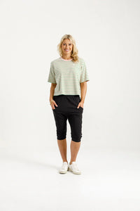 HOME - LEE_3/4 APARTMENT PANTS BLACK WITH KELLY GREEN X _ 3/4 APARTMENT PANTS BLACK WITH KELLY GREEN X _ Ebony Boutique NZ