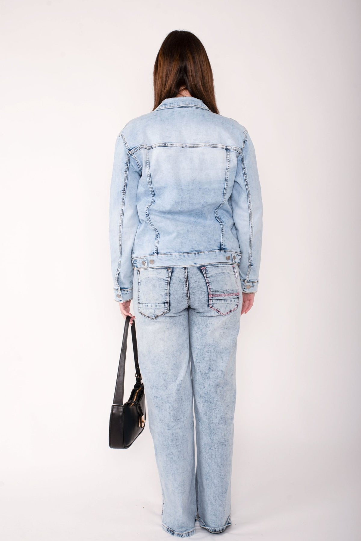 HOME - LEE_CLASSIC DENIM JACKET SNOW WASH _ CLASSIC DENIM JACKET SNOW WASH _ Ebony Boutique NZ
