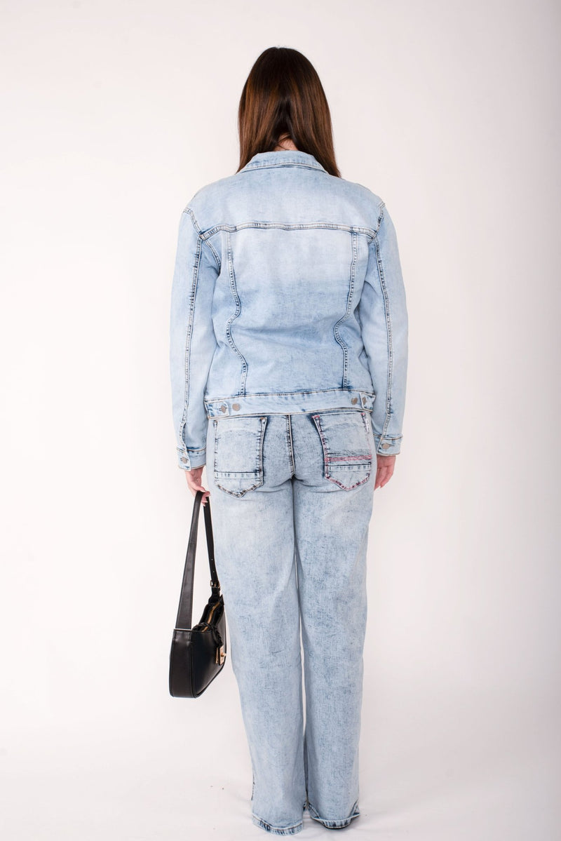 HOME - LEE_CLASSIC DENIM JACKET SNOW WASH _ CLASSIC DENIM JACKET SNOW WASH _ Ebony Boutique NZ