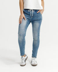 HOME - LEE_DAILY JEANS BLUE WASH _ DAILY JEANS BLUE WASH _ Ebony Boutique NZ