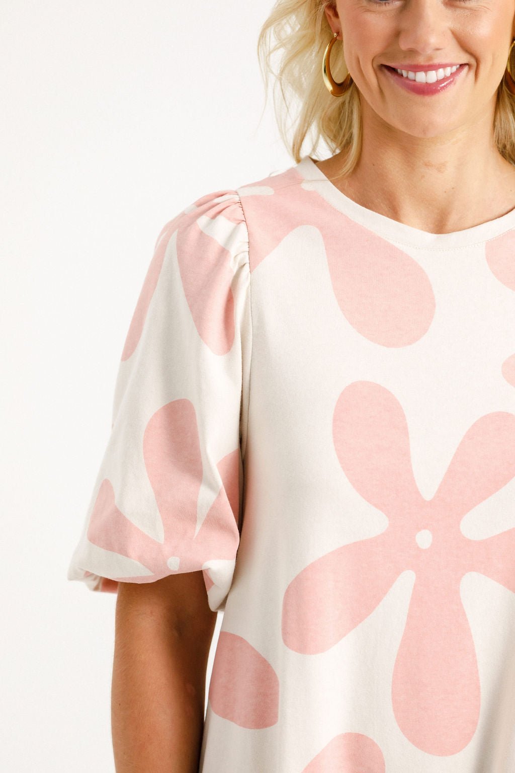 HOME LEE_IVY DRESS BLOSSOM DAISIES _ IVY DRESS BLOSSOM DAISIES _ Ebony Boutique NZ