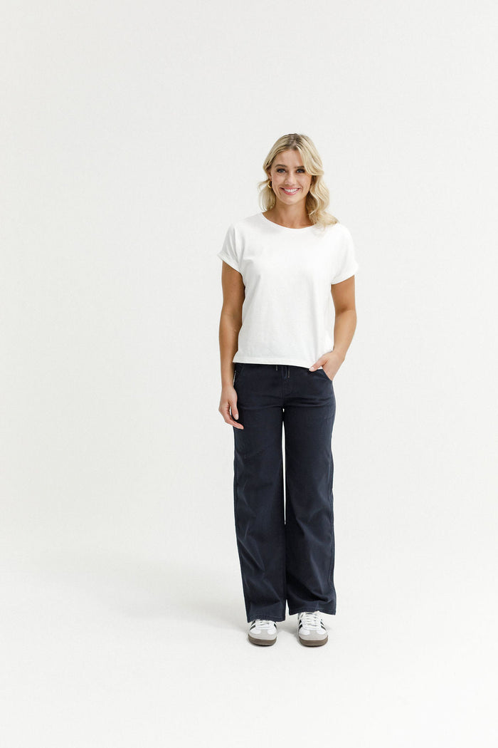HOME LEE_JENNIFER JEANS JET BLACK _ JENNIFER JEANS JET BLACK _ Ebony Boutique NZ
