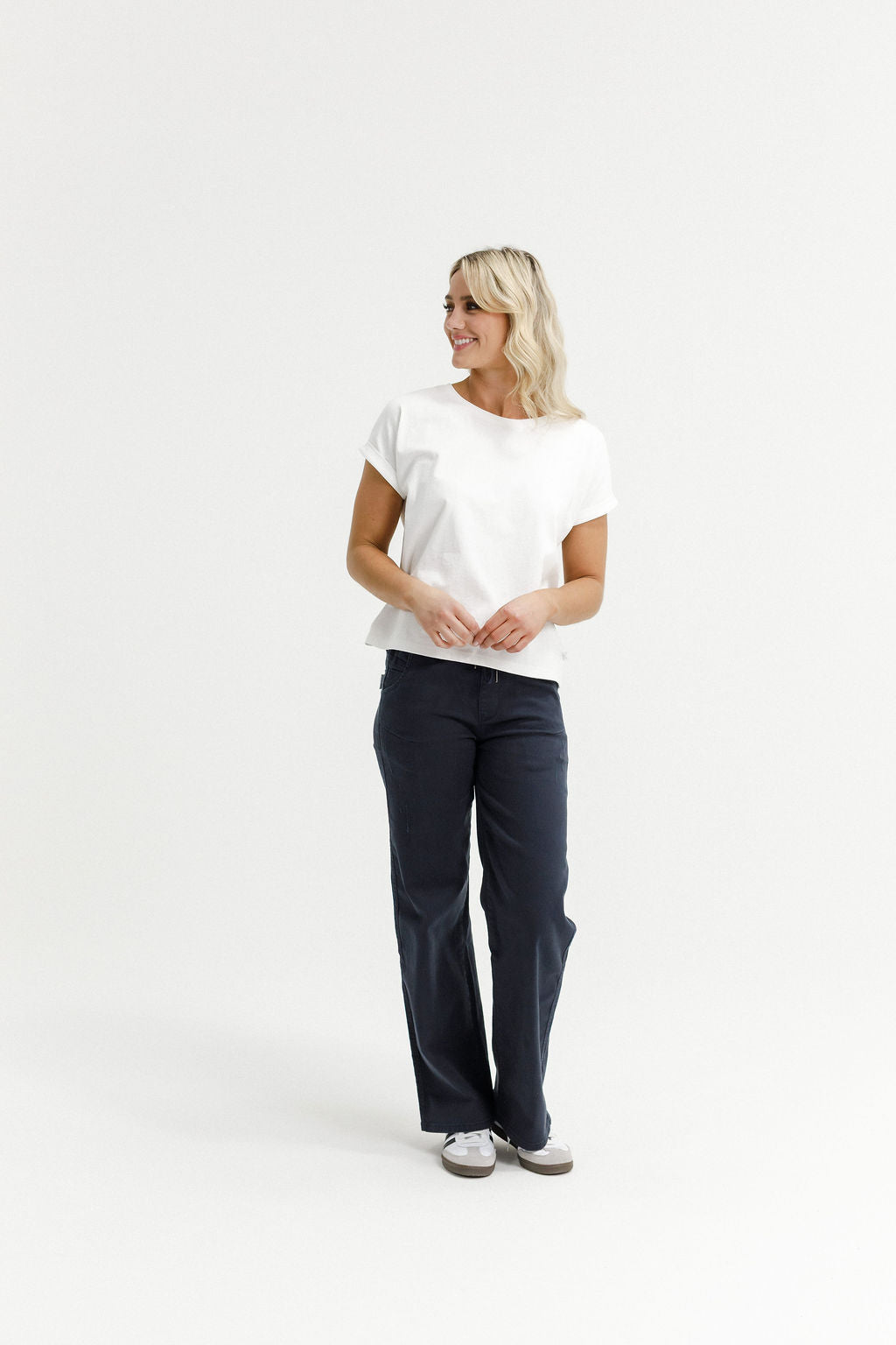 HOME LEE_JENNIFER JEANS JET BLACK _ JENNIFER JEANS JET BLACK _ Ebony Boutique NZ