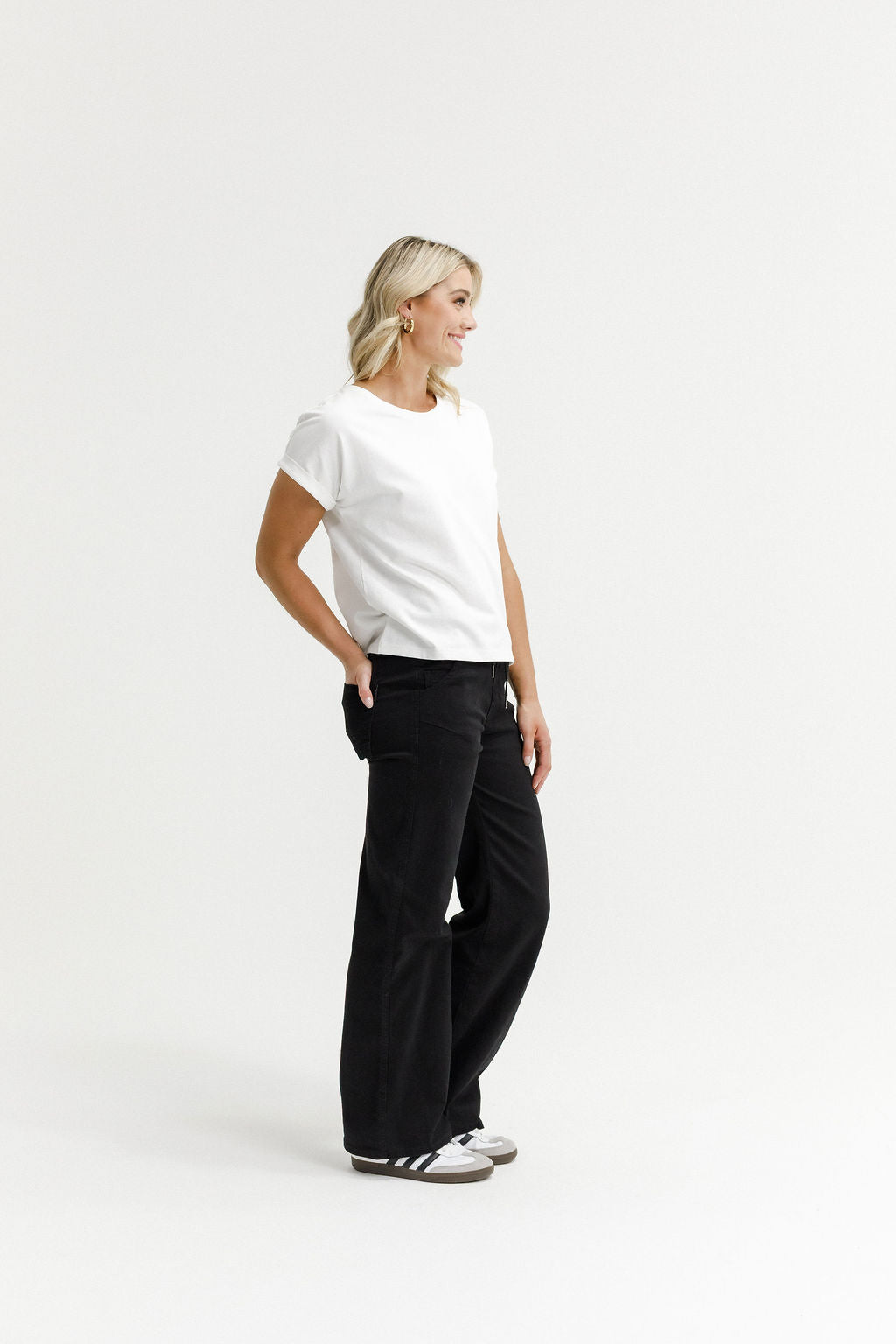 HOME LEE_JENNIFER JEANS JET BLACK _ JENNIFER JEANS JET BLACK _ Ebony Boutique NZ